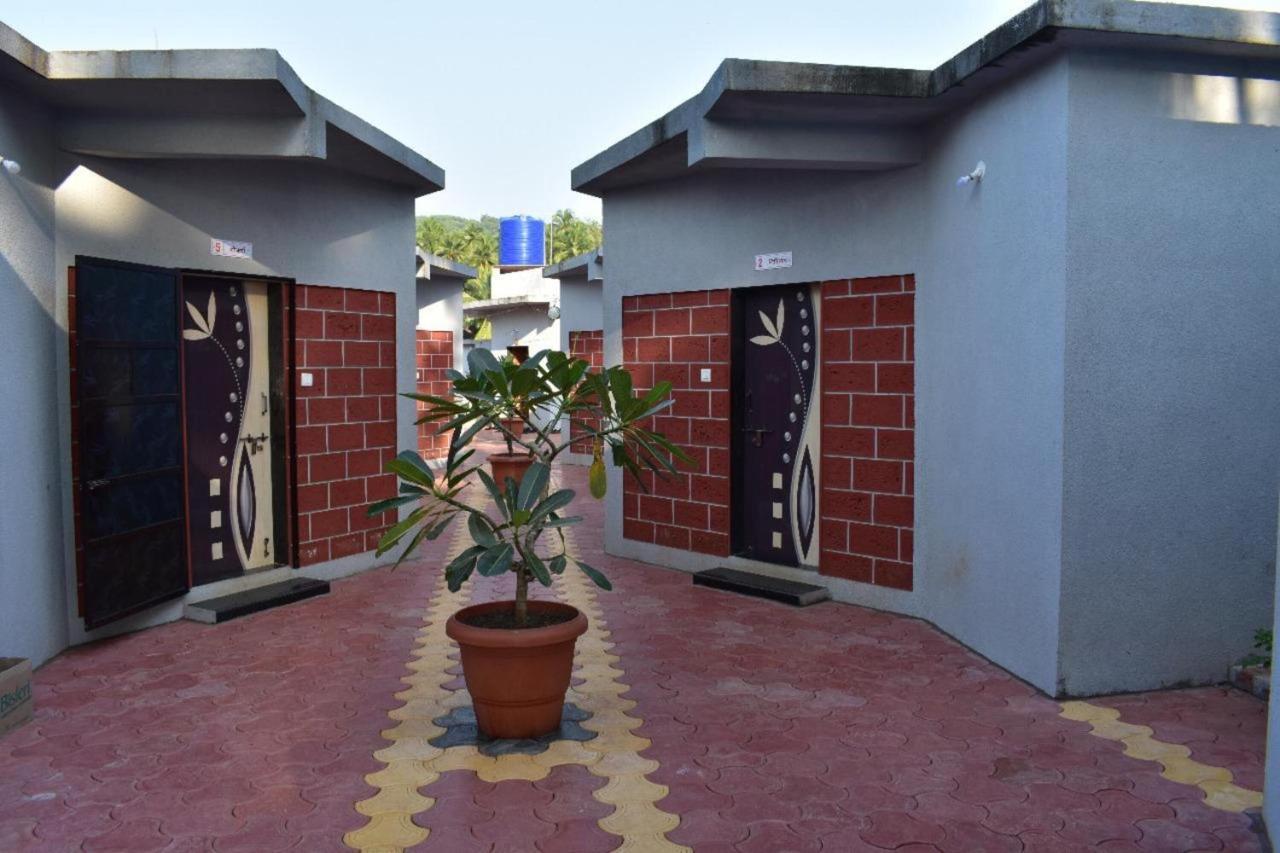Suma Beach Resort Dāpoli Exterior foto